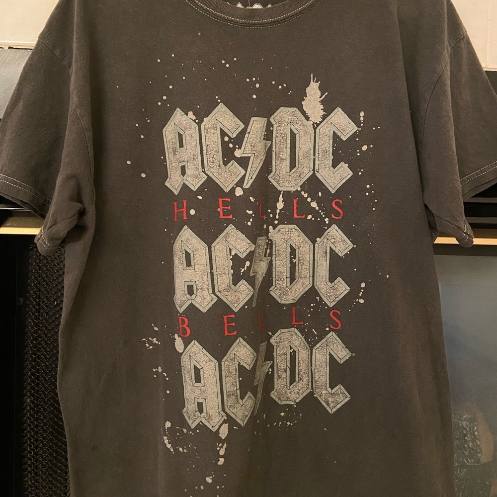 AC/DC t shirt